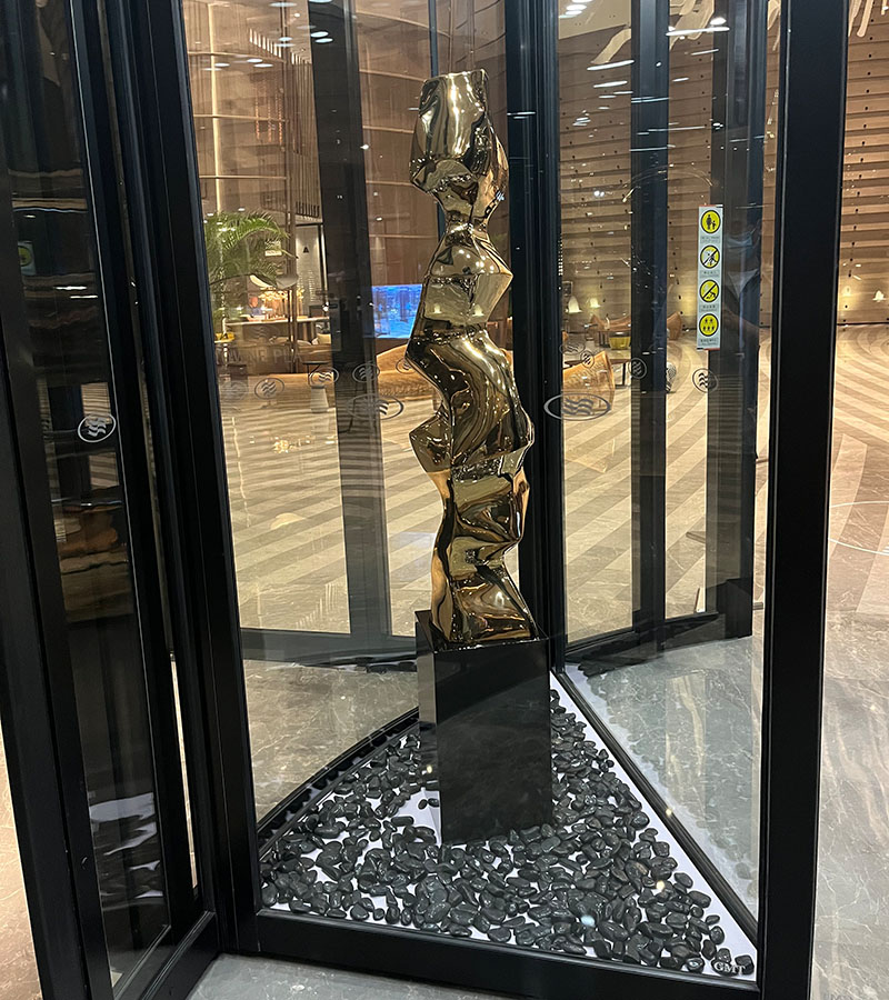 金屬雕塑擺件電鍍，泉州濱江皇冠假日酒店